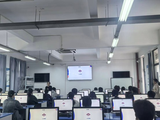 厦门华厦学院成功举办蓝桥杯全国大学生软件和信息技术大赛校选赛宣讲会